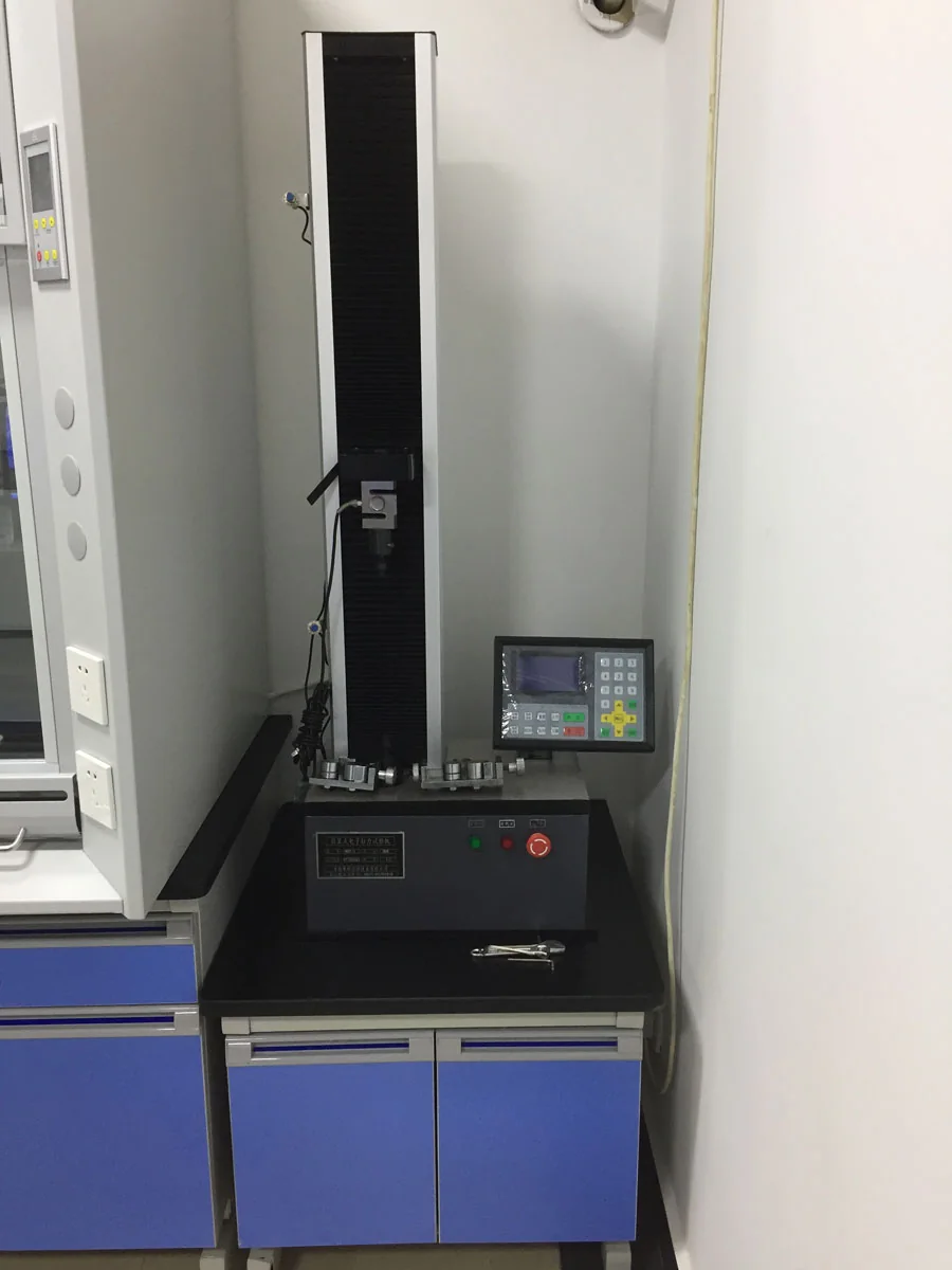 Tensile testing machine